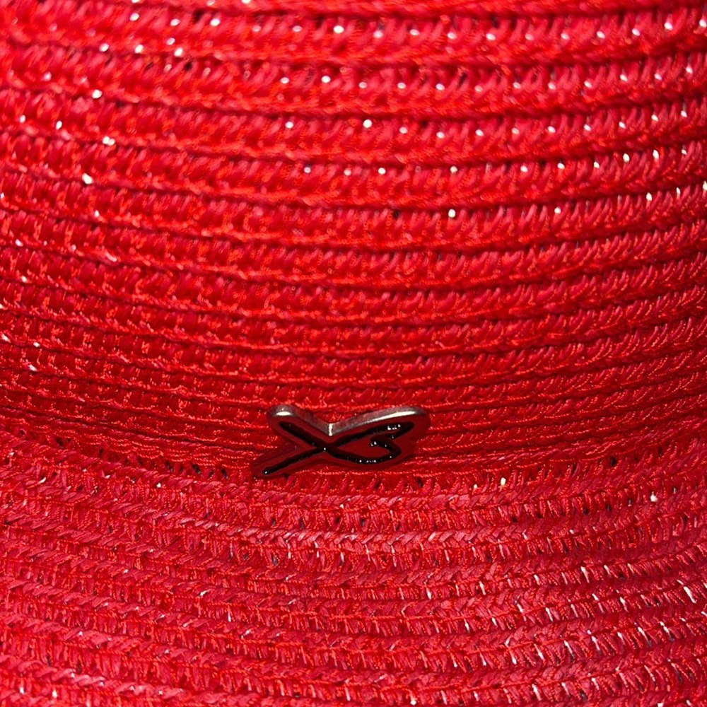 Red hat - Picture 3 of 5